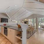 Batsha - 1-7km From The Sea By Interhome * Блаванн