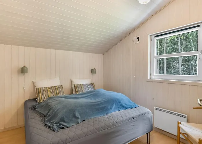 別荘 Batsha - 1-7km From The Sea By Interhome *