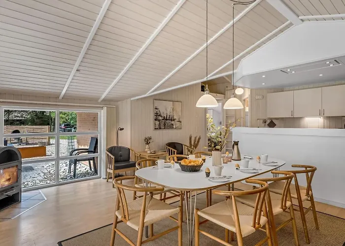 Batsha - 1-7km From The Sea By Interhome * ブラーバンド