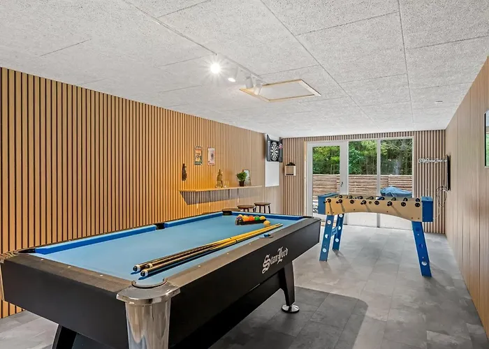 Batsha - 1-7km From The Sea By Interhome ブラーバンド